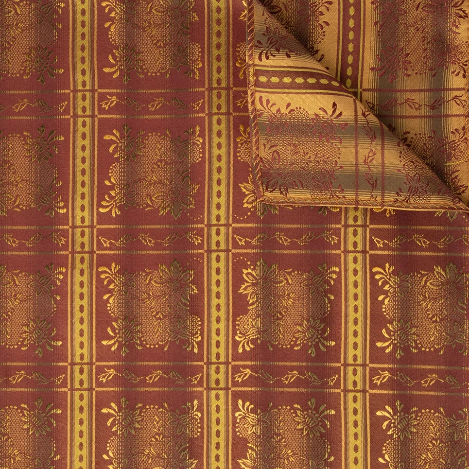 Maria Silkeskjerf  ⎮  650