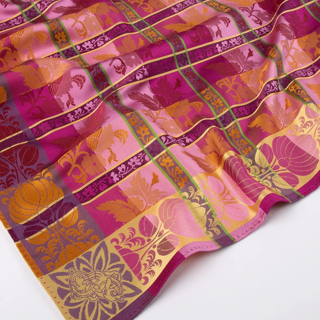 Mimmi Silkeskjerf  ⎮  39