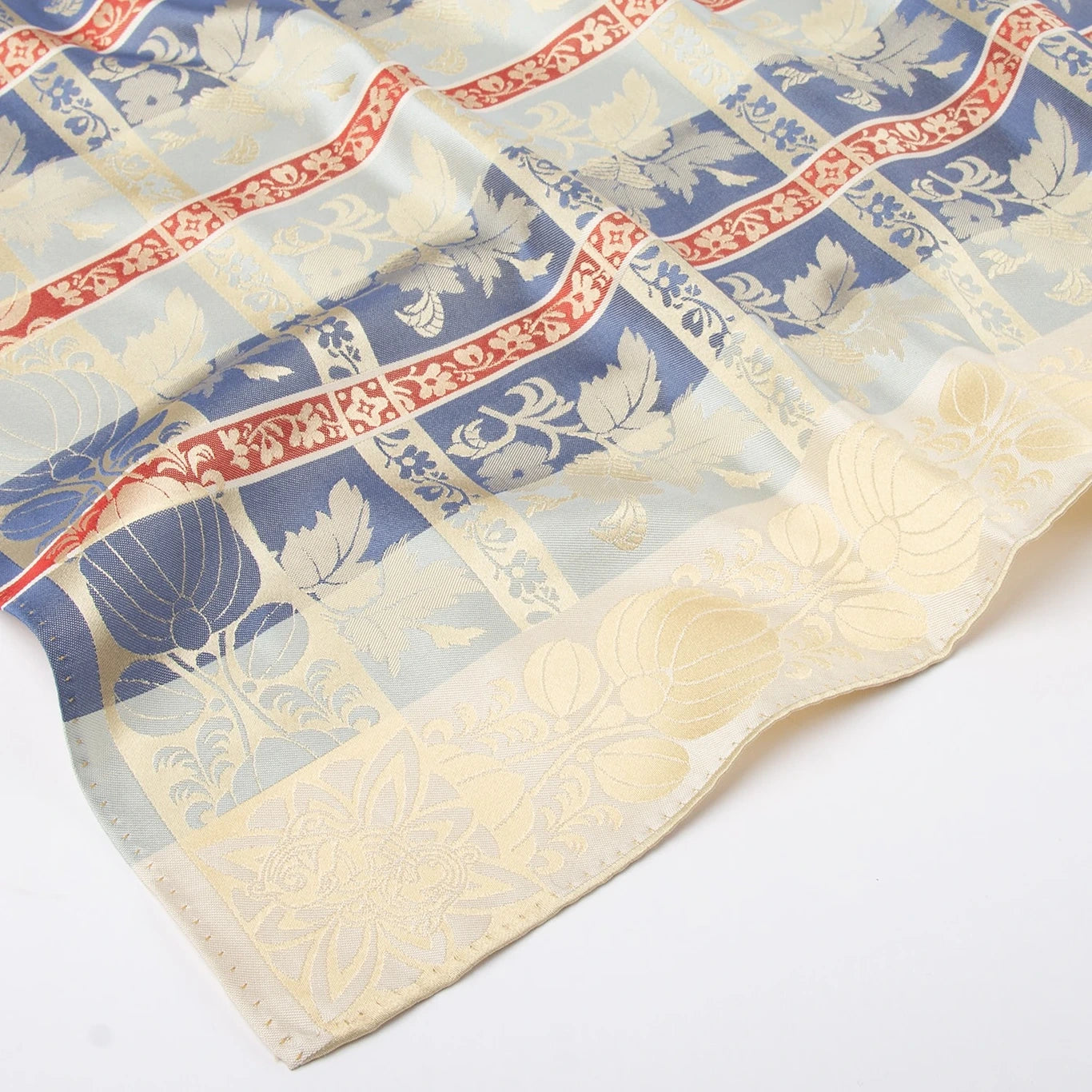 Mimmi Silkeskjerf  ⎮  79