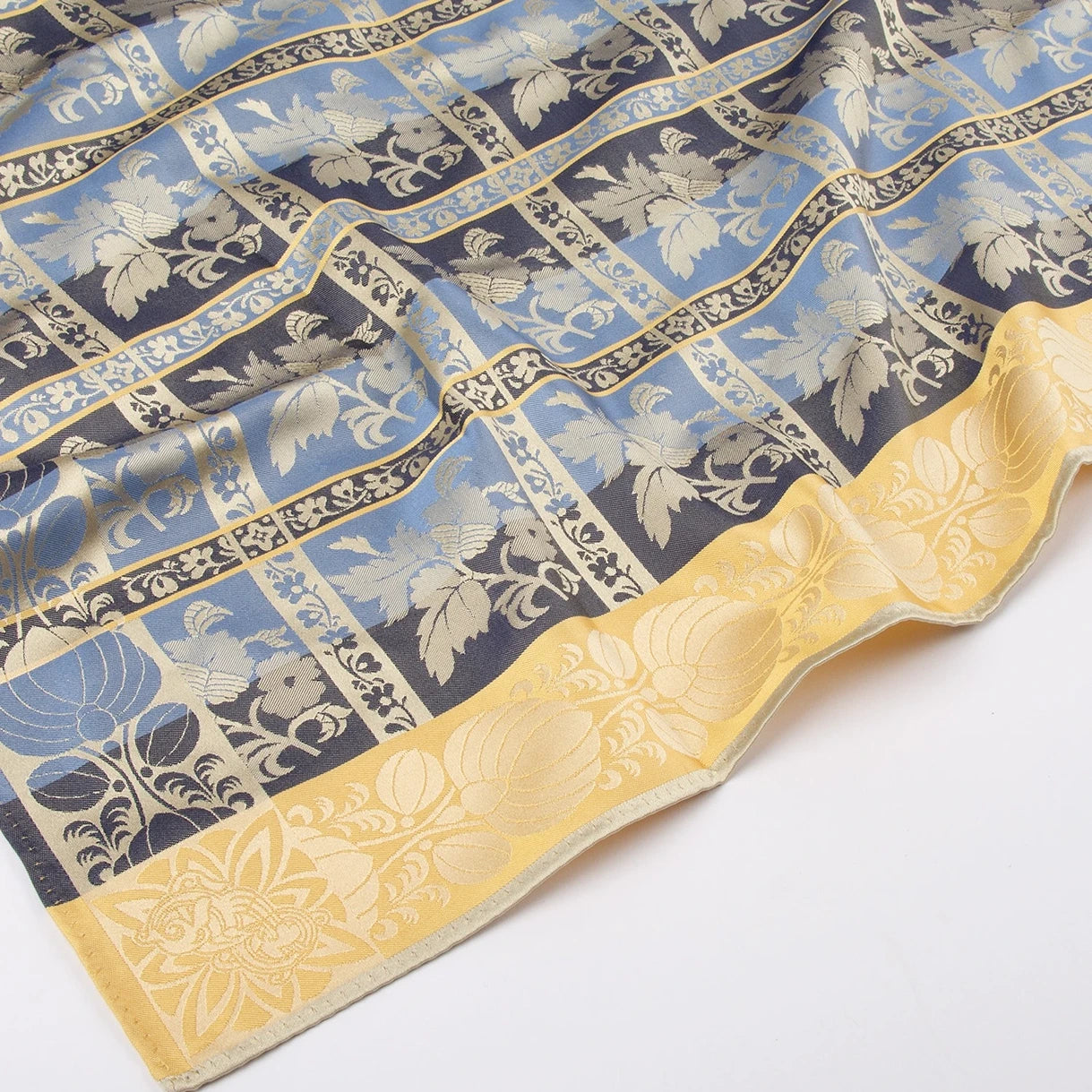 Mimmi Silkeskjerf  ⎮  87