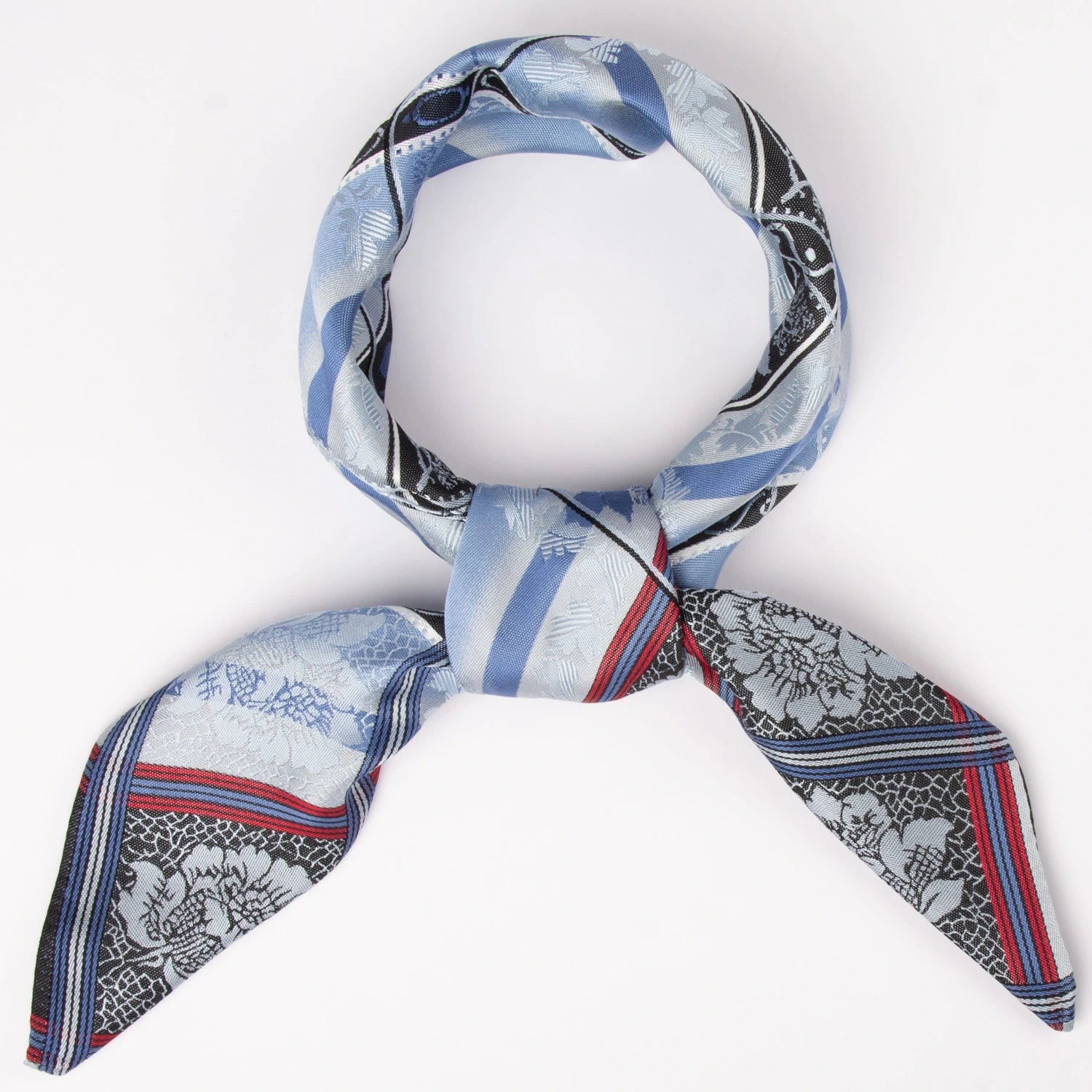 Eufemia Silkeskjerf ⎜ 02