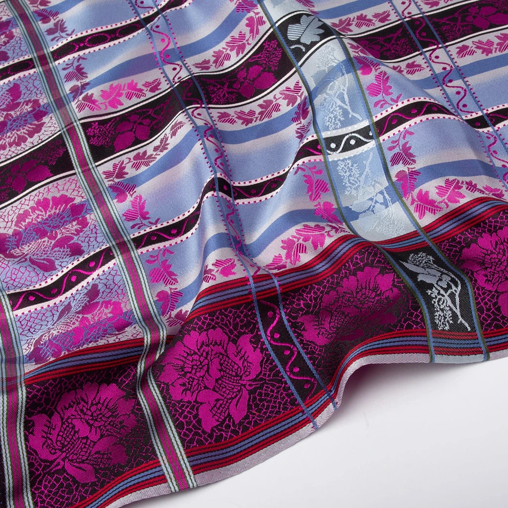 Eufemia Silkeskjerf ⎜ 12