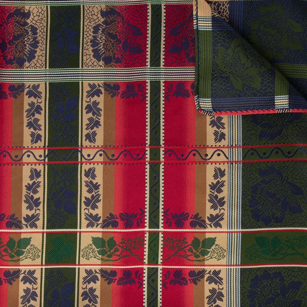 Eufemia Silkeskjerf ⎜ 36