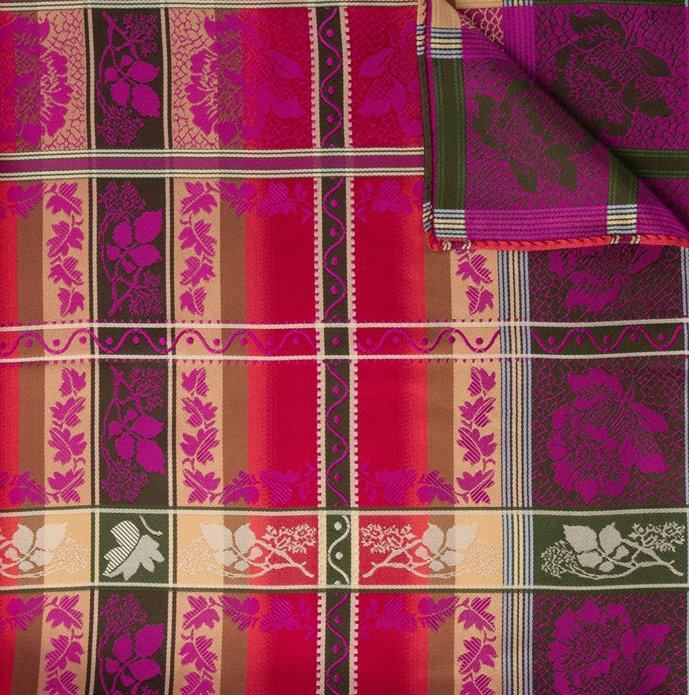 Eufemia Silkeskjerf ⎜ 38