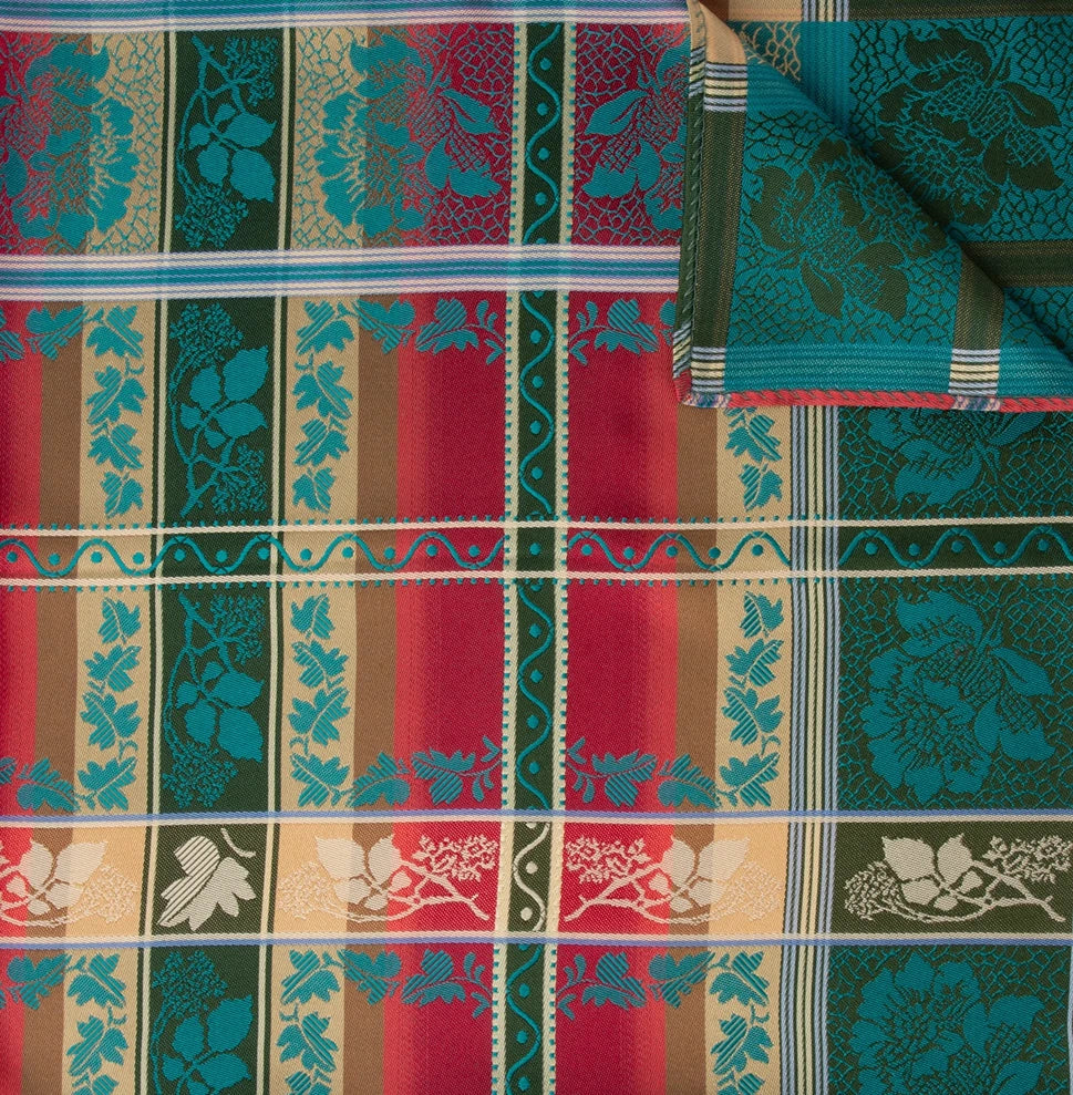 Eufemia Silkeskjerf ⎜ 41