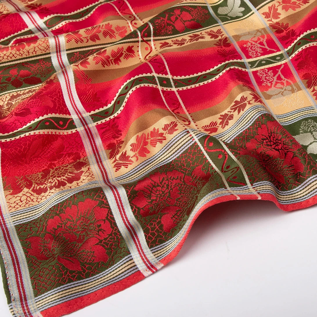 Eufemia Silkeskjerf ⎜ 44