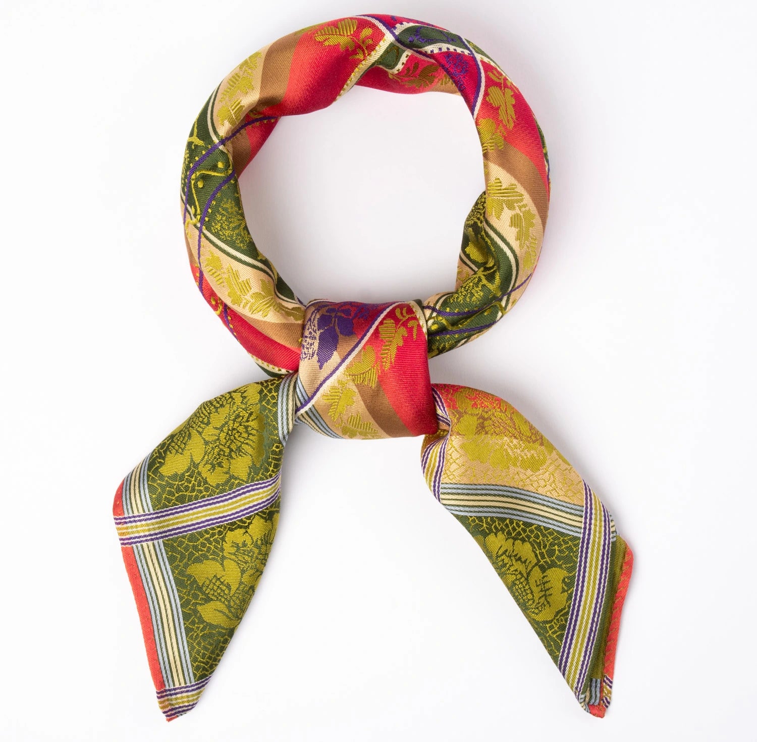 Eufemia Silkeskjerf ⎜ 46