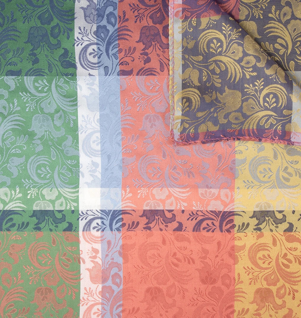 Soria Moria Silkeskjerf  ⎮  90x90cm  ⎮   12