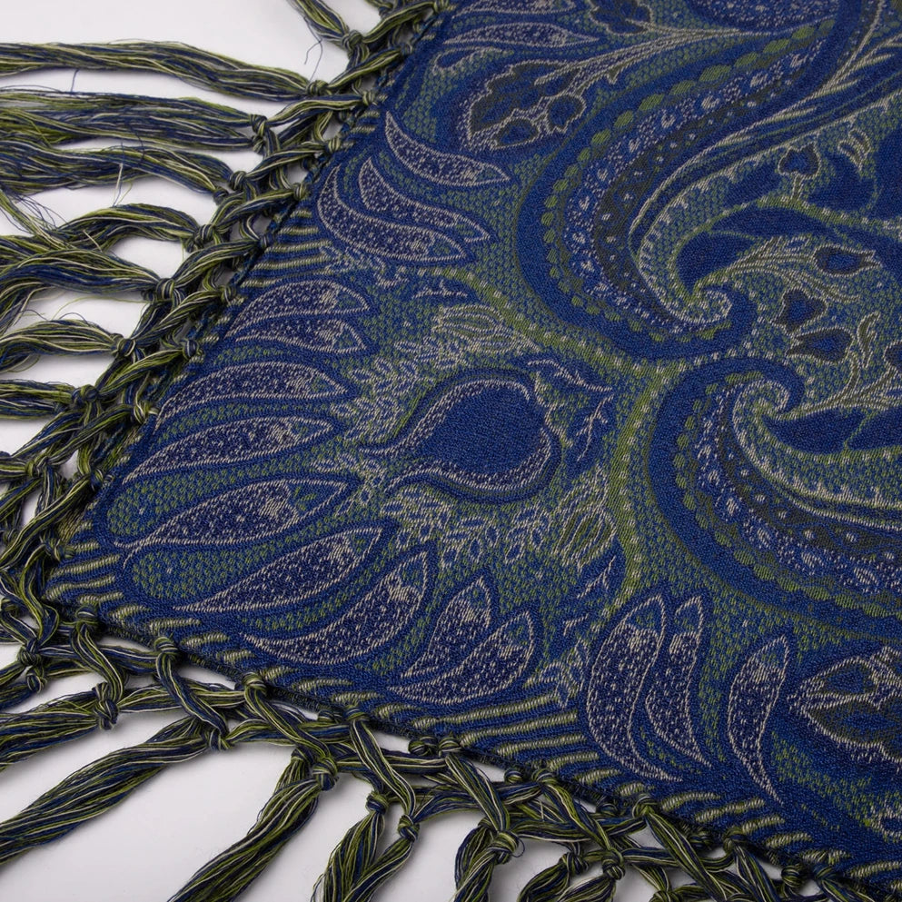 Wienersjal  ⎮  140x140cm  ⎮  77