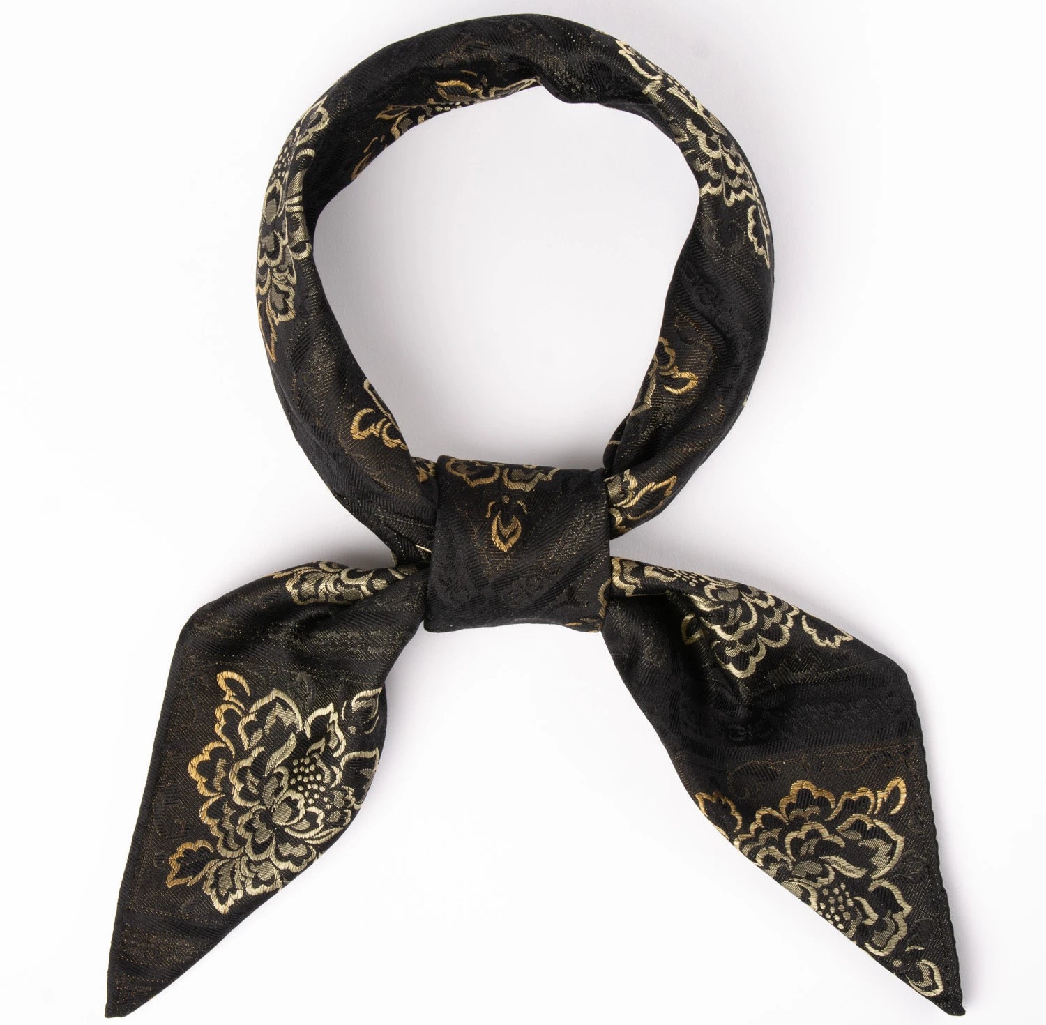 Evita Silkeskjerf  ⎮  2