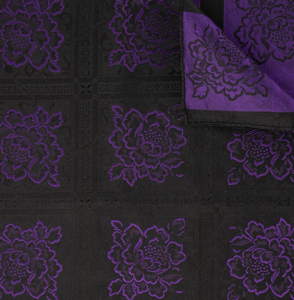 Evita Silkeskjerf  ⎮  14