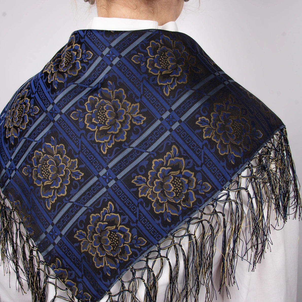 Evita Silkesjal Frynset  ⎮  75x75cm  ⎮  20