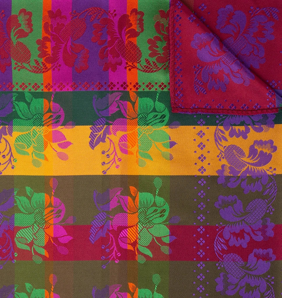 Gabriella Silkeskjerf ⎜ 401