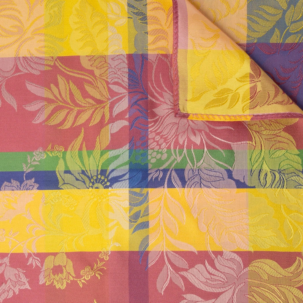 Almoge Silkeskjerf  ⎮  10