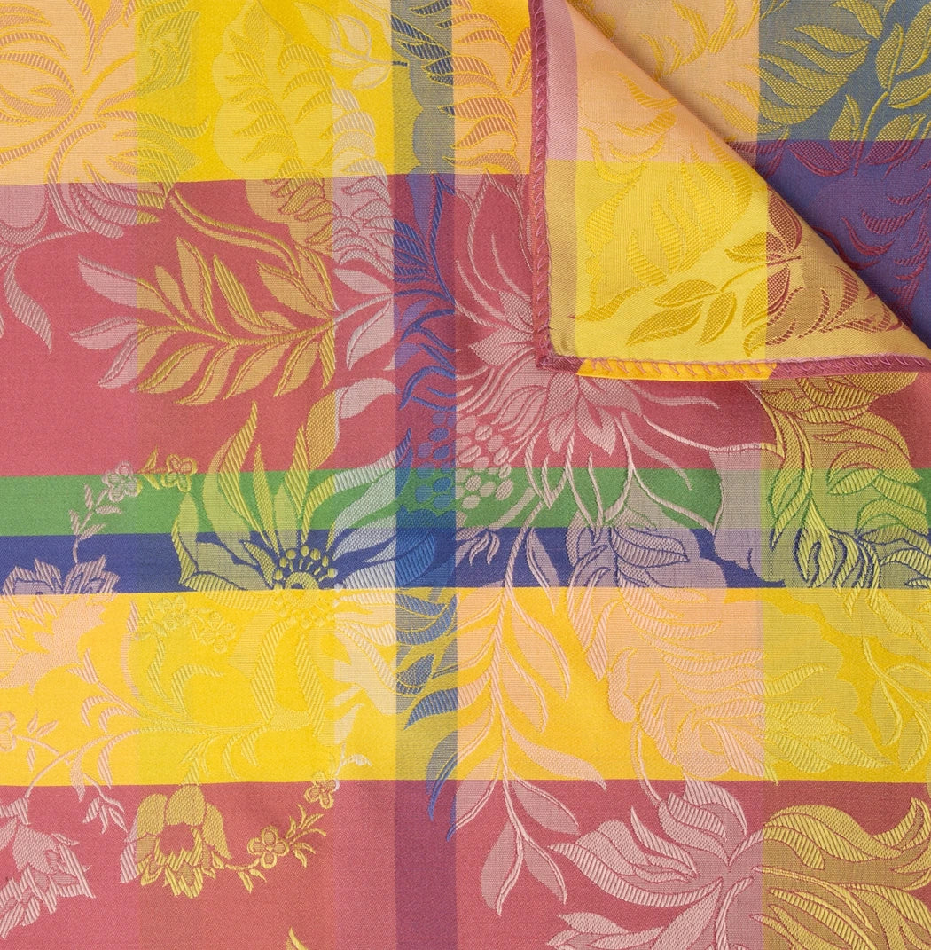 Almoge Silkeskjerf  ⎮  10