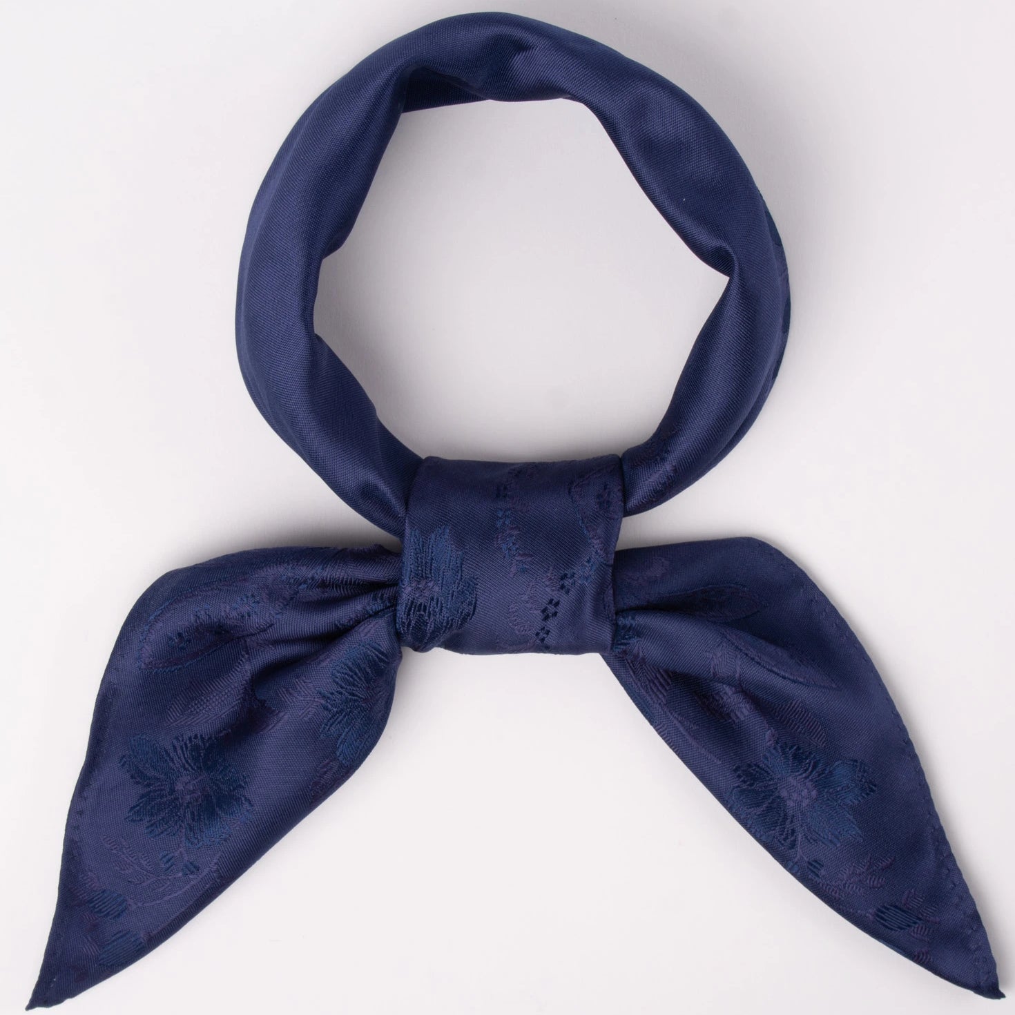 Tuva Silkeskjerf  ⎮  81