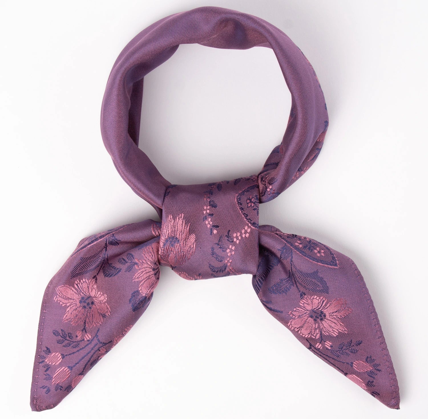 Tuva Silkeskjerf  ⎮  86