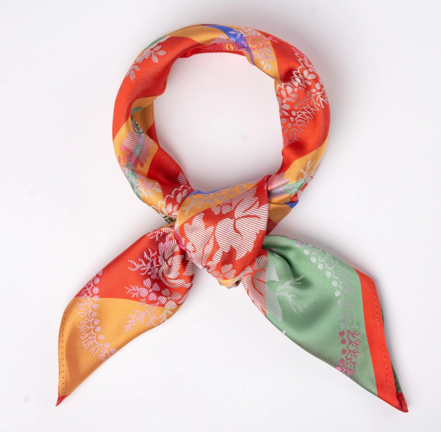 Madeleine Silkeskjerf  ⎮  11