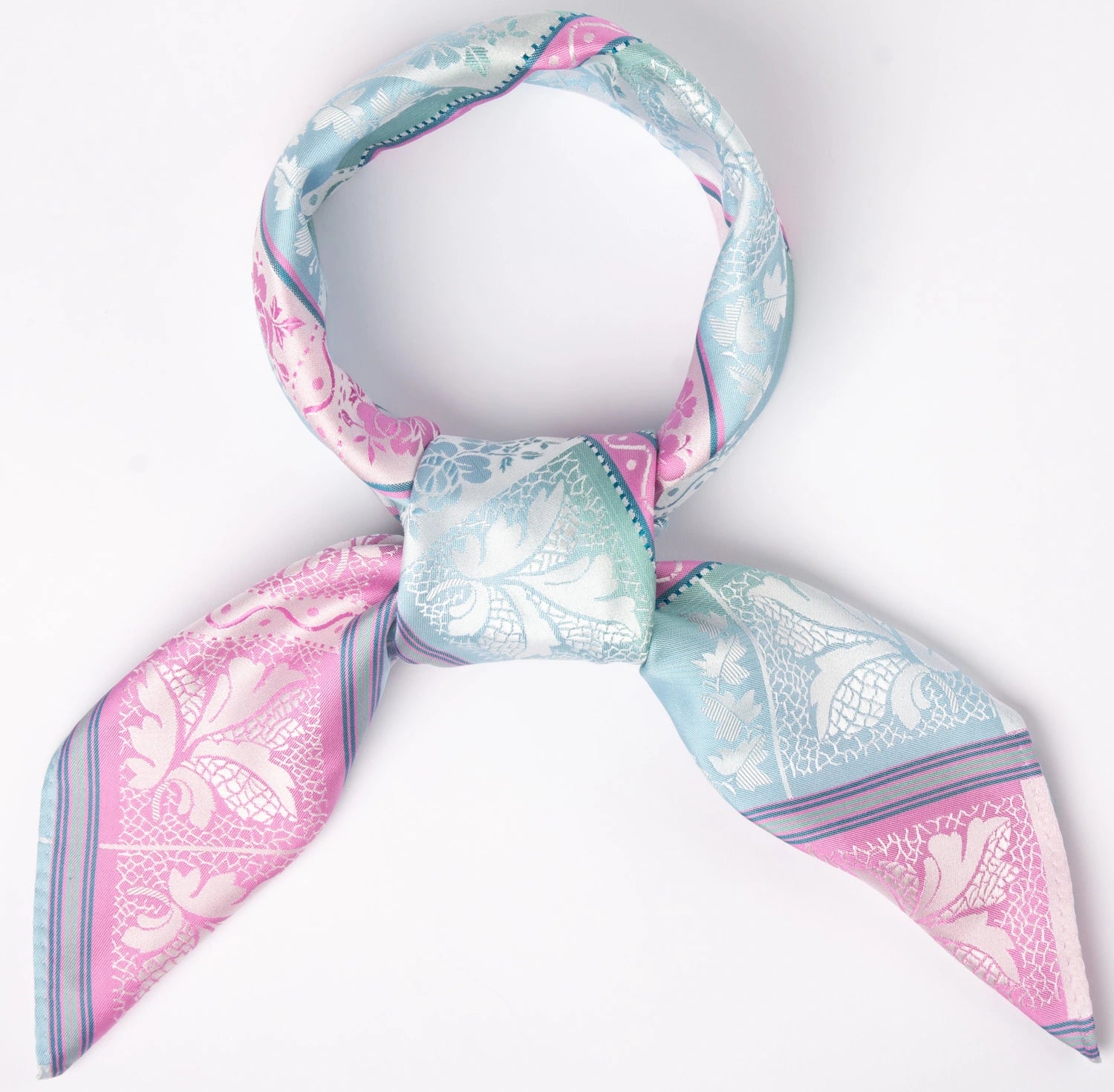 Lise Silkeskjerf  ⎮  9