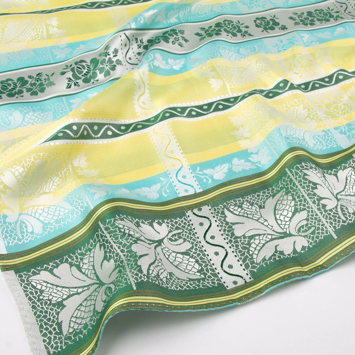 Lise Silkeskjerf  ⎮  10