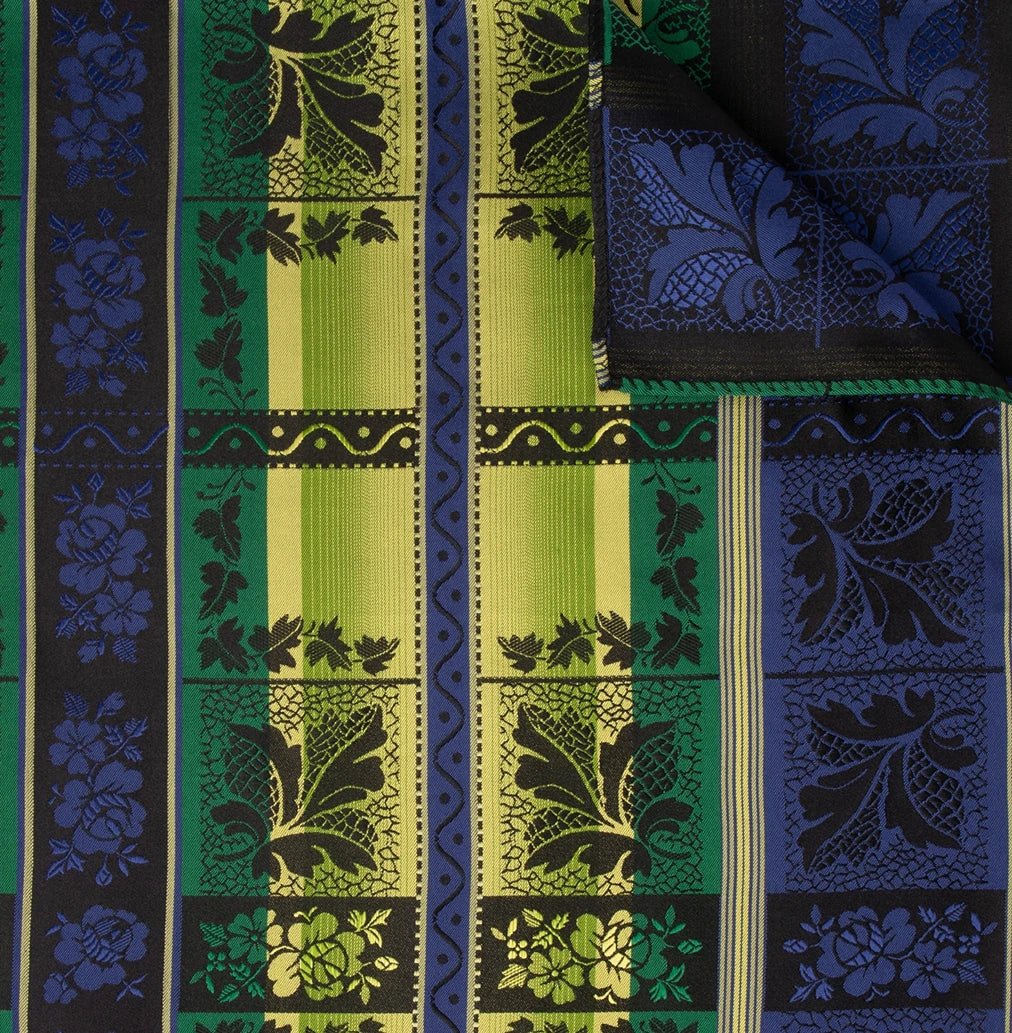 Lise Silkeskjerf  ⎮  51