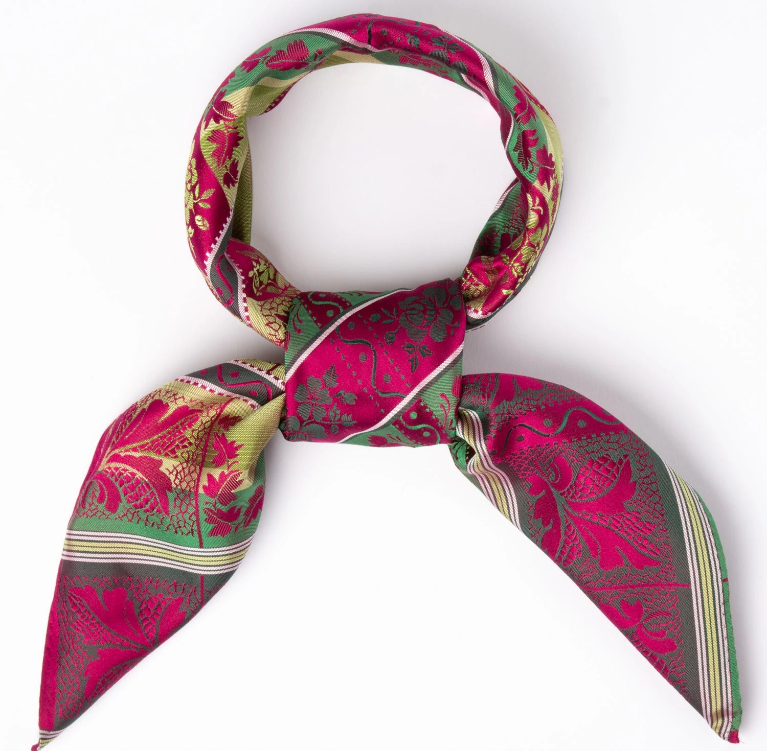 Lise Silkeskjerf  ⎮  200