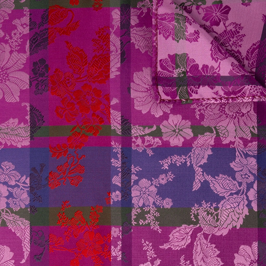 Herborg Silkeskjerf  ⎮  11