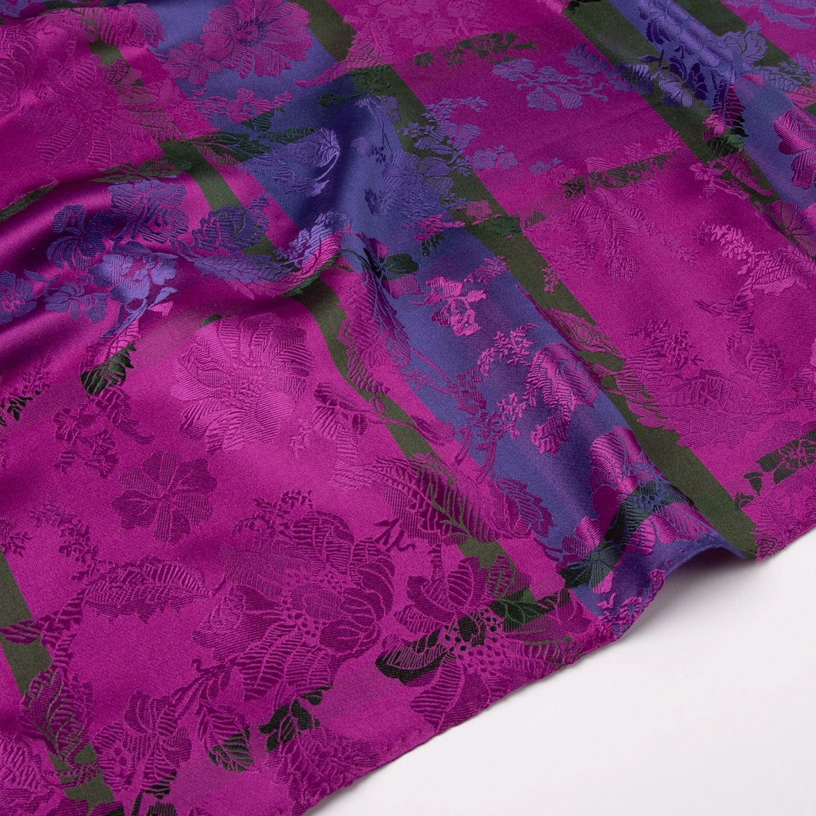 Herborg Silkeskjerf  ⎮  13