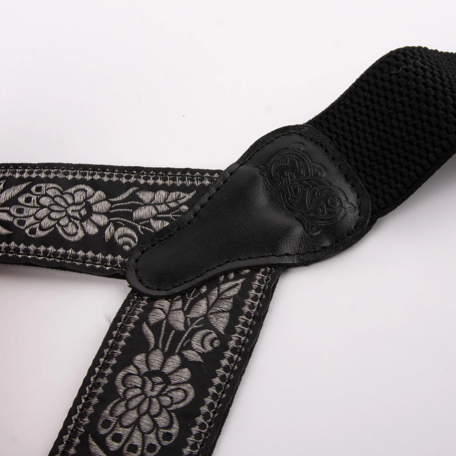 Folklore bukseseler  ⎮  Stålgrå