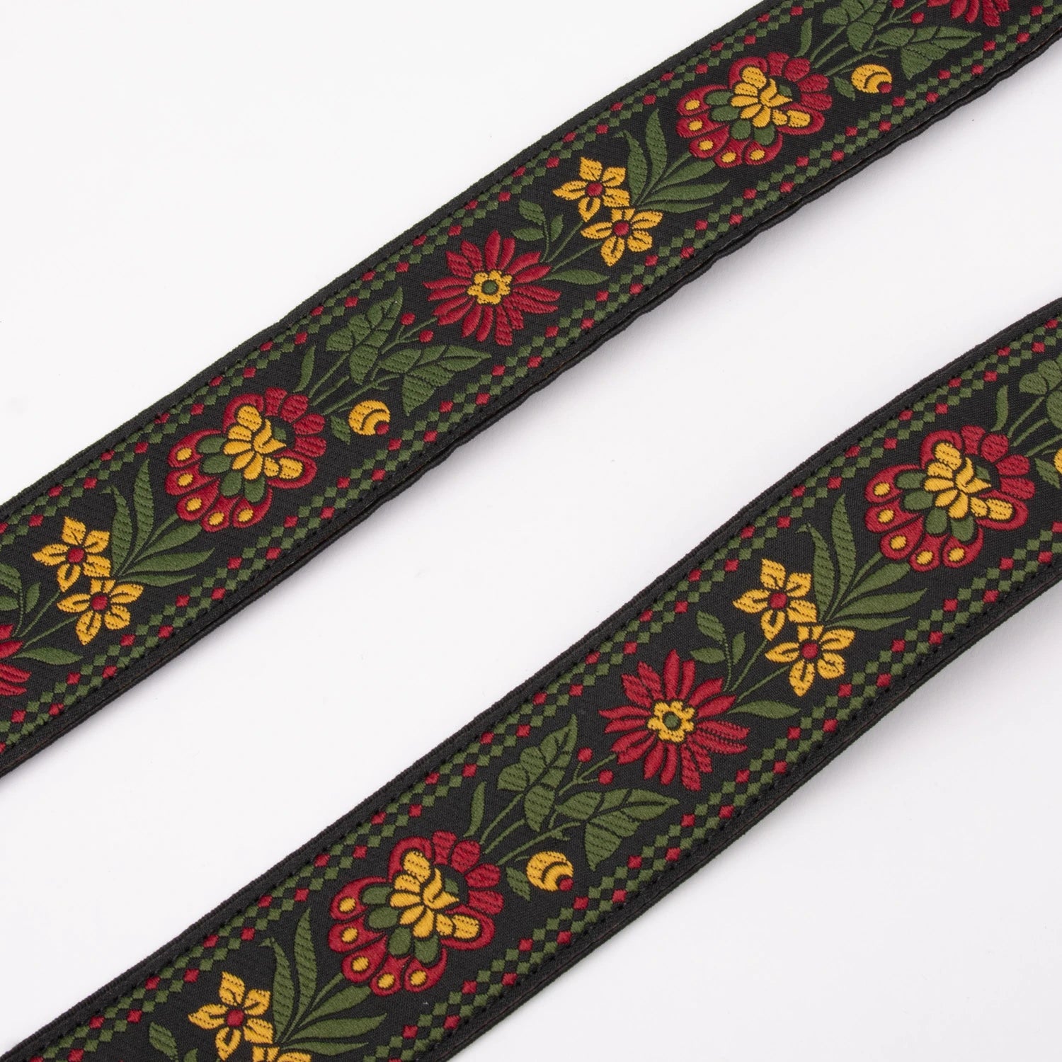 Folklore bukseseler  ⎮  Vinrød